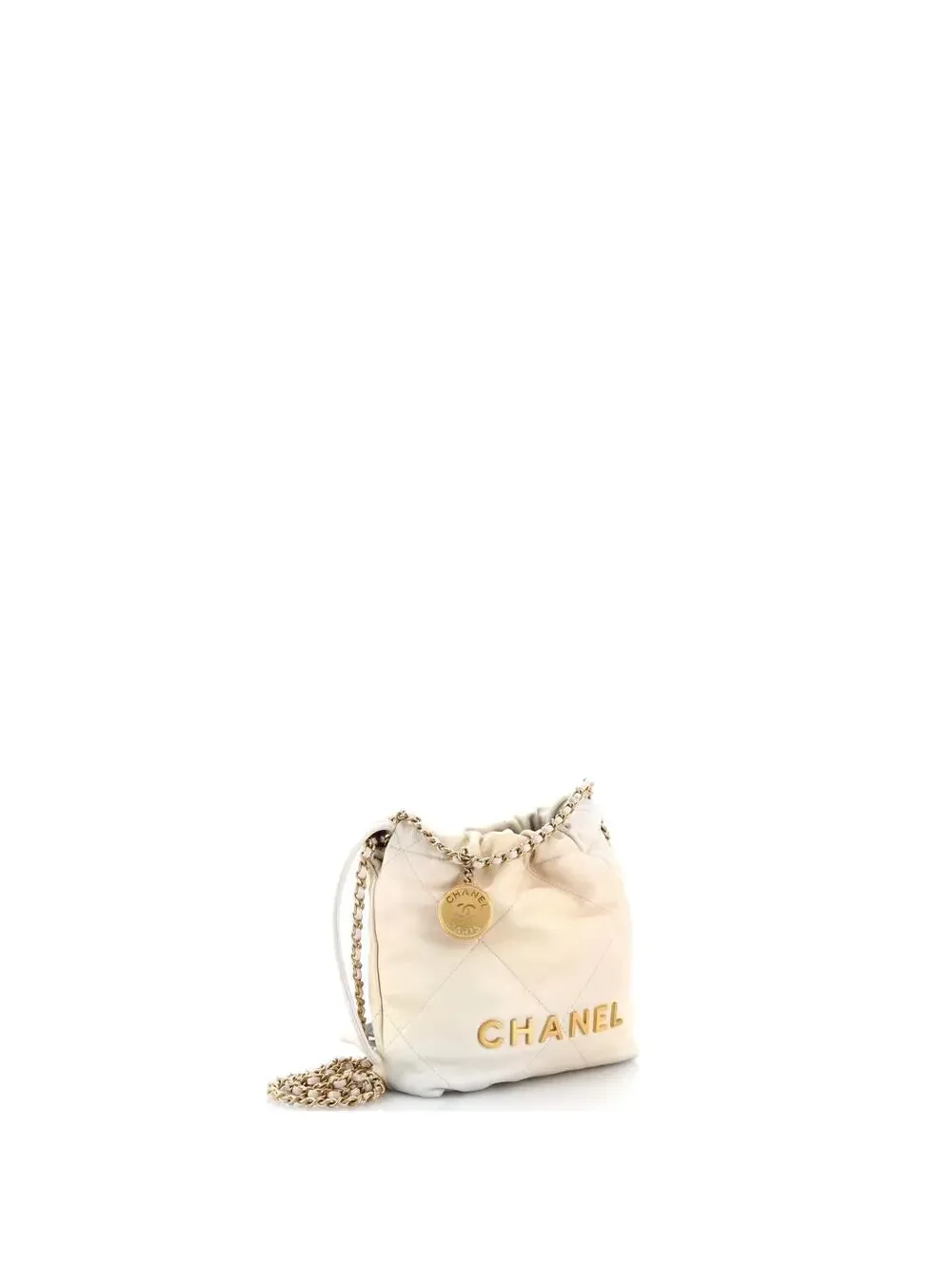 CHANEL step out