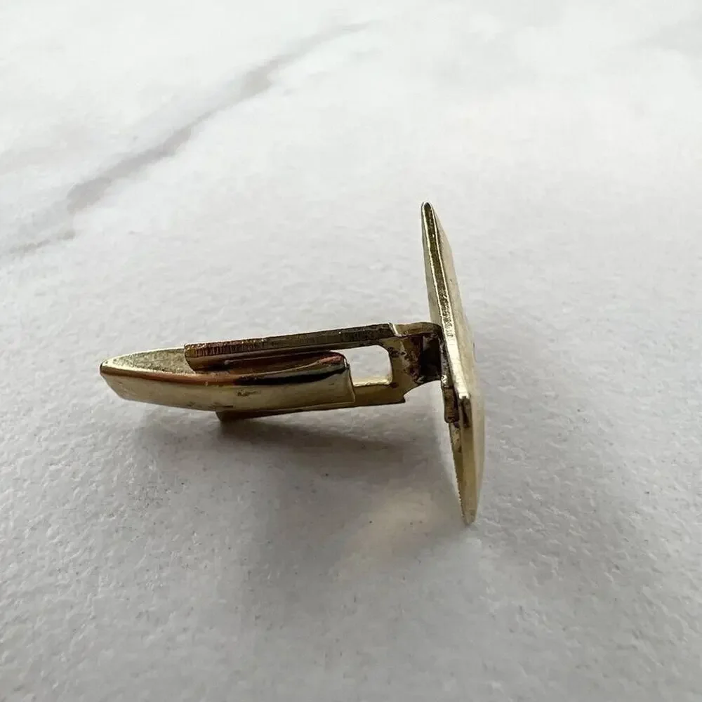 Vintage hardware cufflink