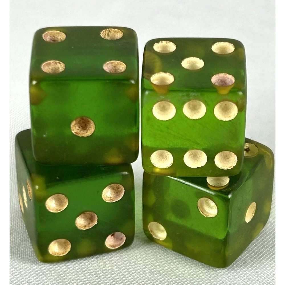 N/A vintage bakelite