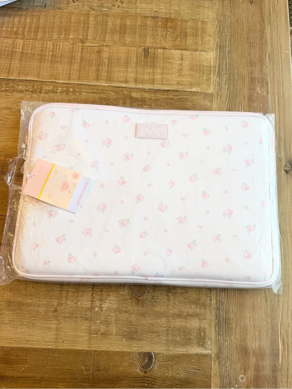 IN HAND LoveShackFancy Yoobi Blooming Heirloom Laptop Sleeve Strawberry Macaroon