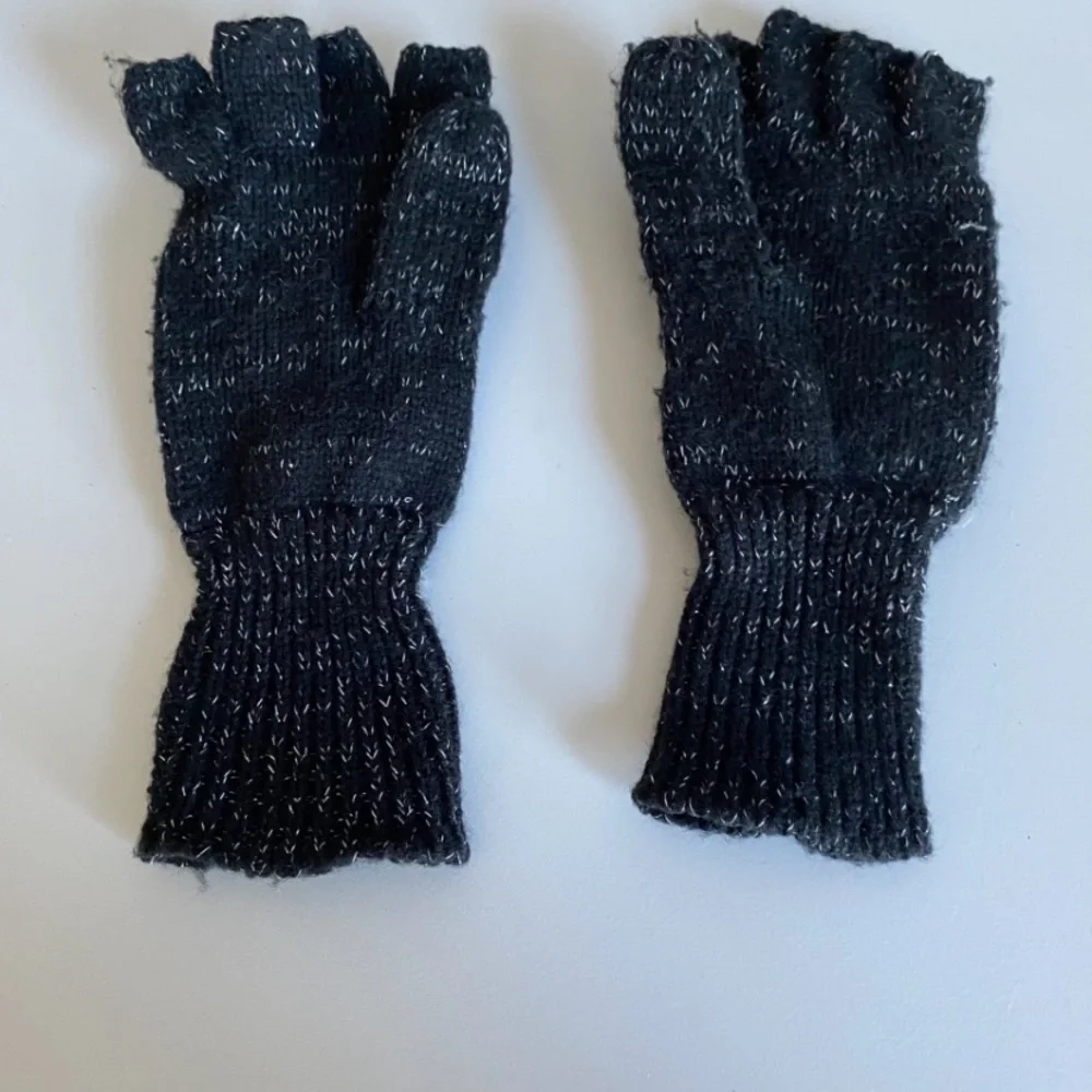 Claires Convertible Fingerless Cat Gloves