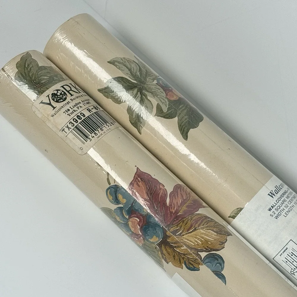 York Wallcovering Wallpaper TWO‎ Double Rolls TX3909 Botanical Grape Leaves Vtg