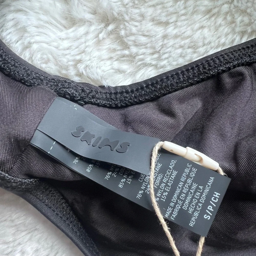 SKIMS kim basic