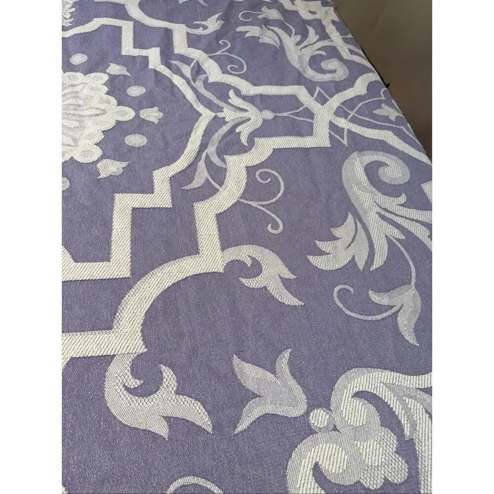 No Brand bed good owned