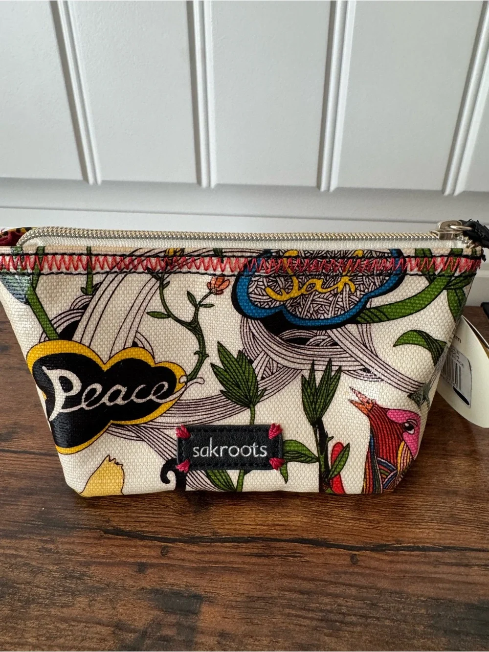 Sakroots Artist Circle Peace Cosmetic Pouch NWT | White Print Zip Bag