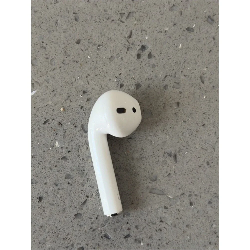 Apple AirPods 2nd Gen LEFT Earbud Replacement A2031 untested