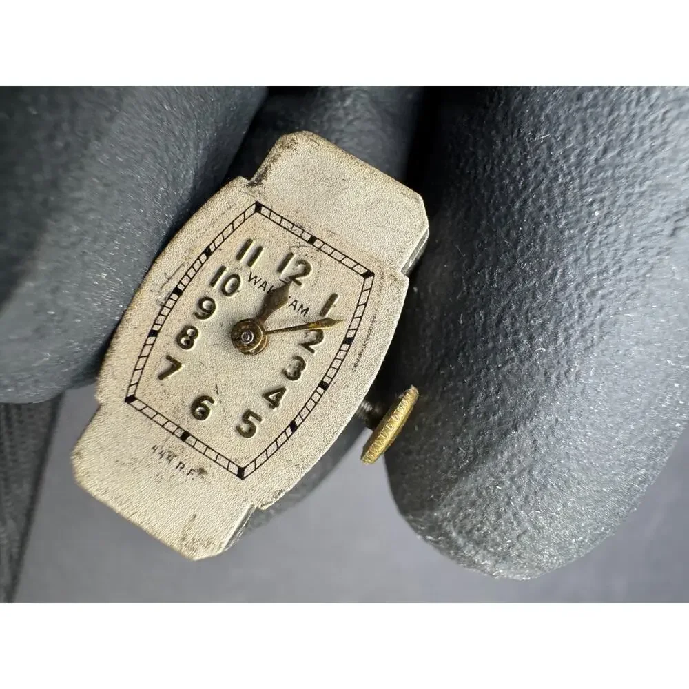 Waltham antique 1925