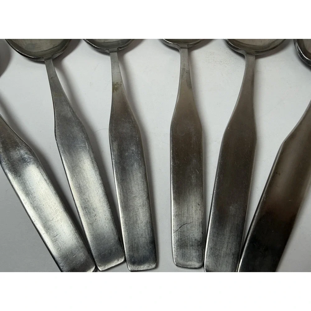 WMF Cromargan  Stainless Steel Form Soup spoons 7 1/8