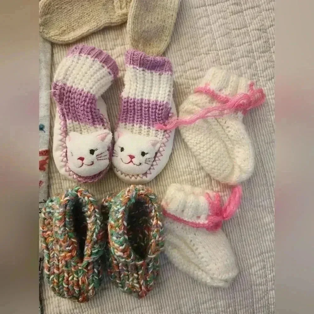 Handmade girls wool