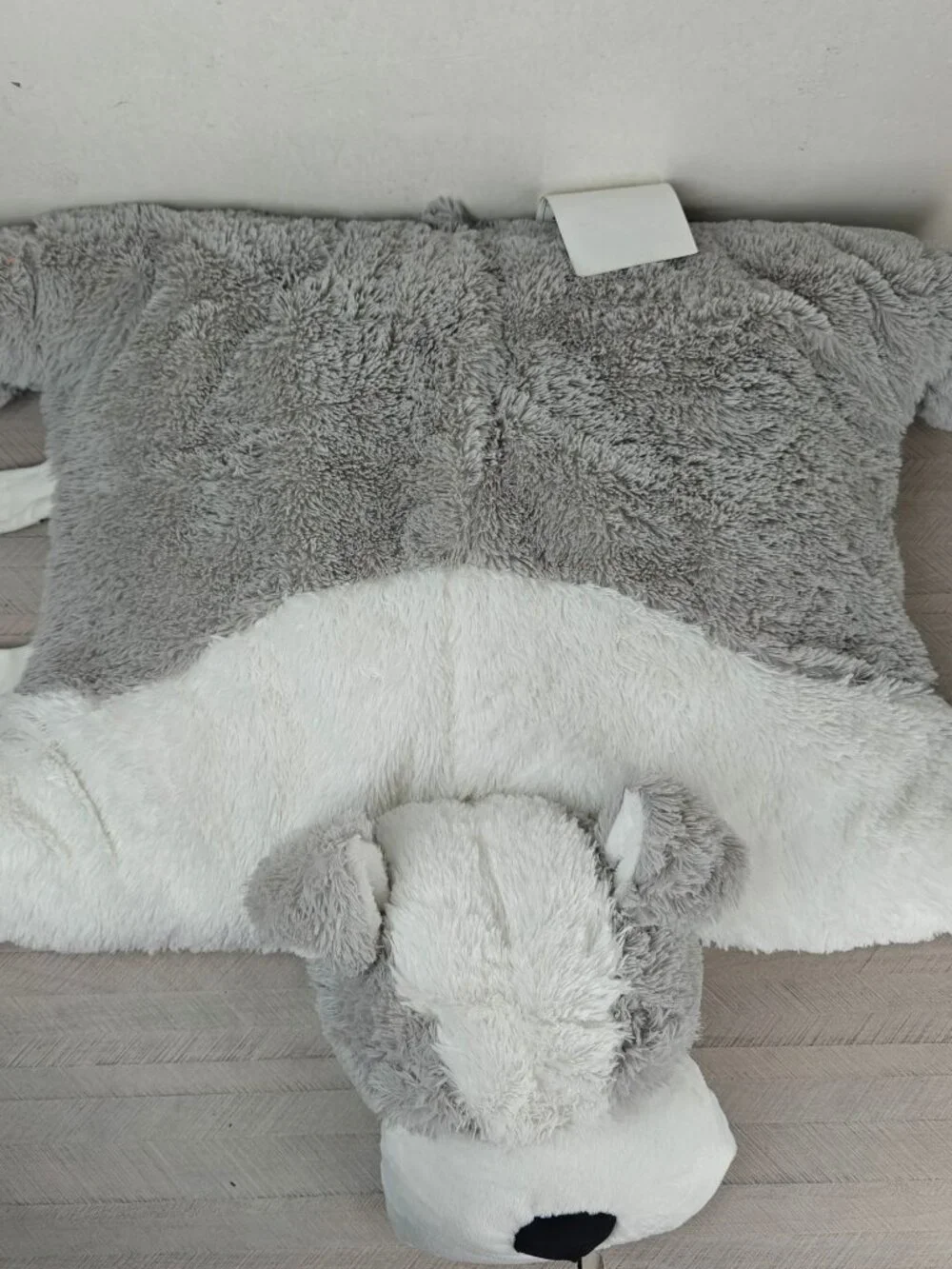 Kellytoy this pillow