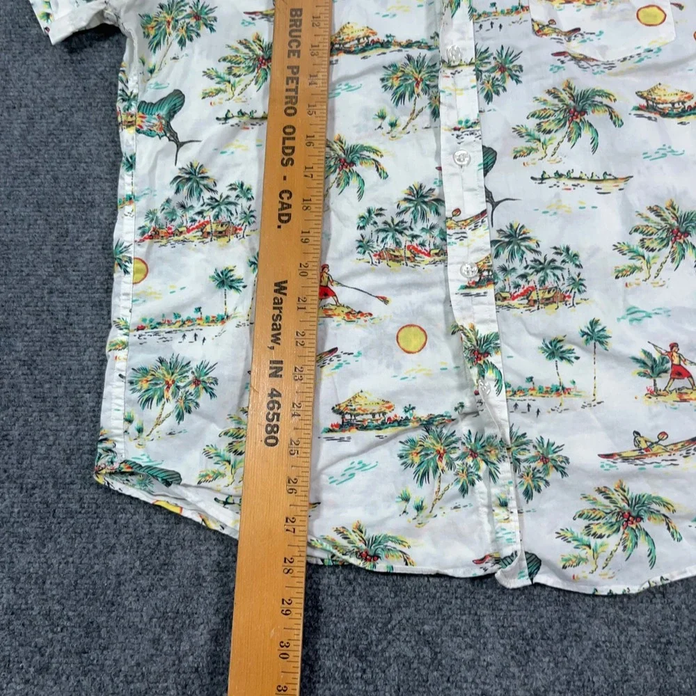 J. Crew details excellent
