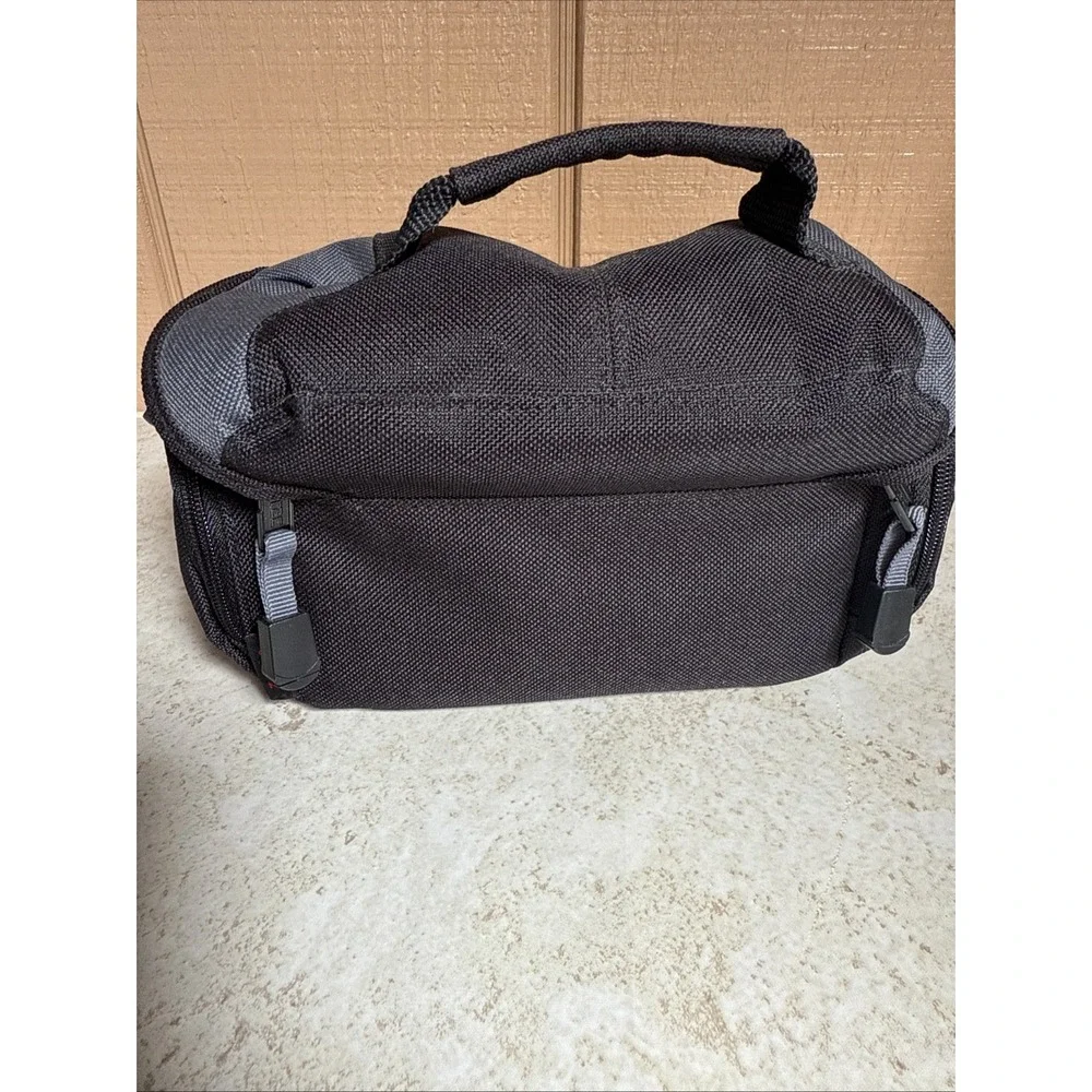 N/A missing strap