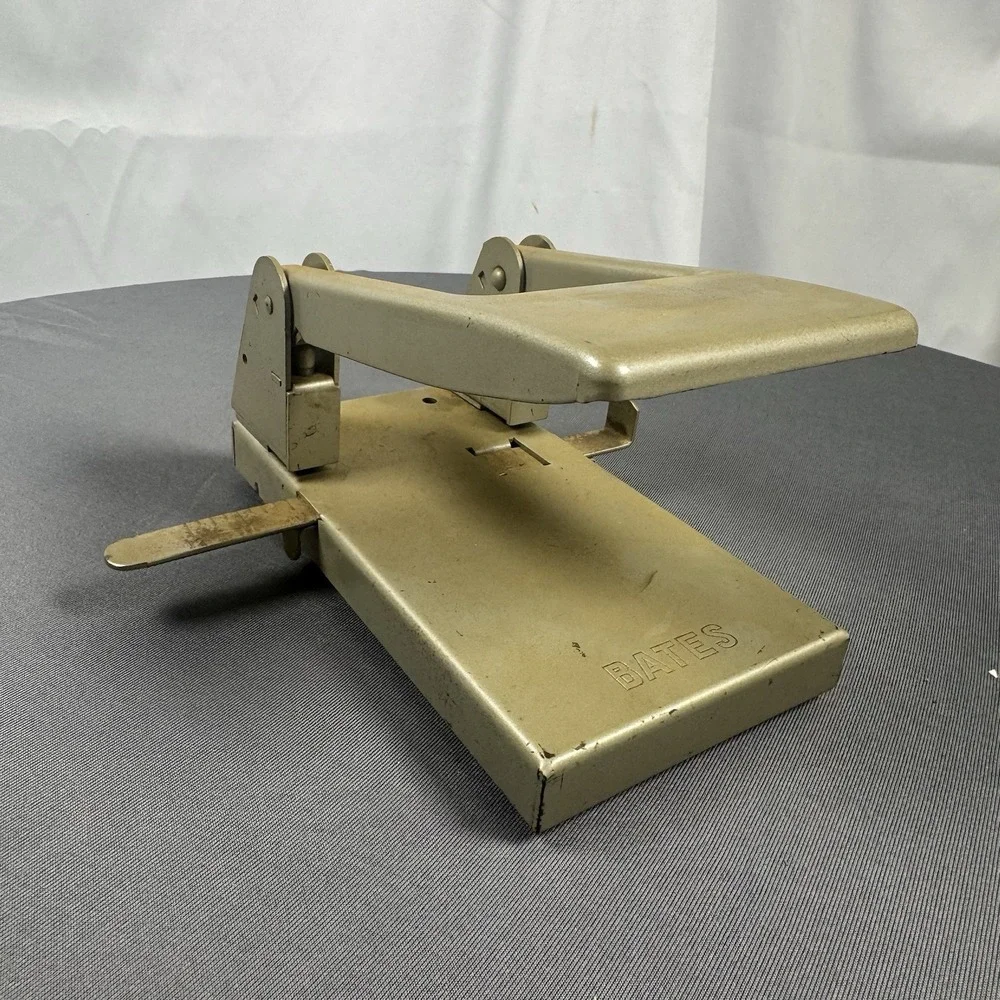 Vintage Bates Model 2 - Two Hole Punch‎