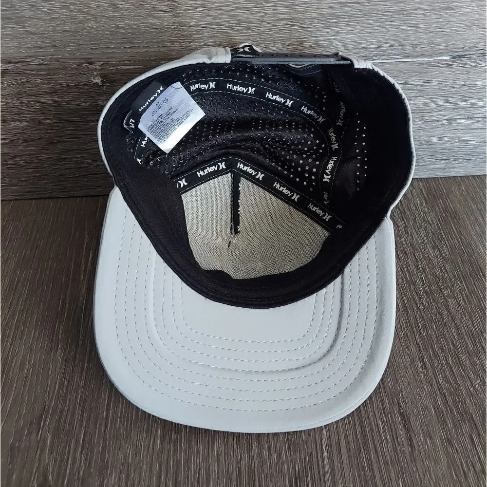 Hurley adjustable snapback