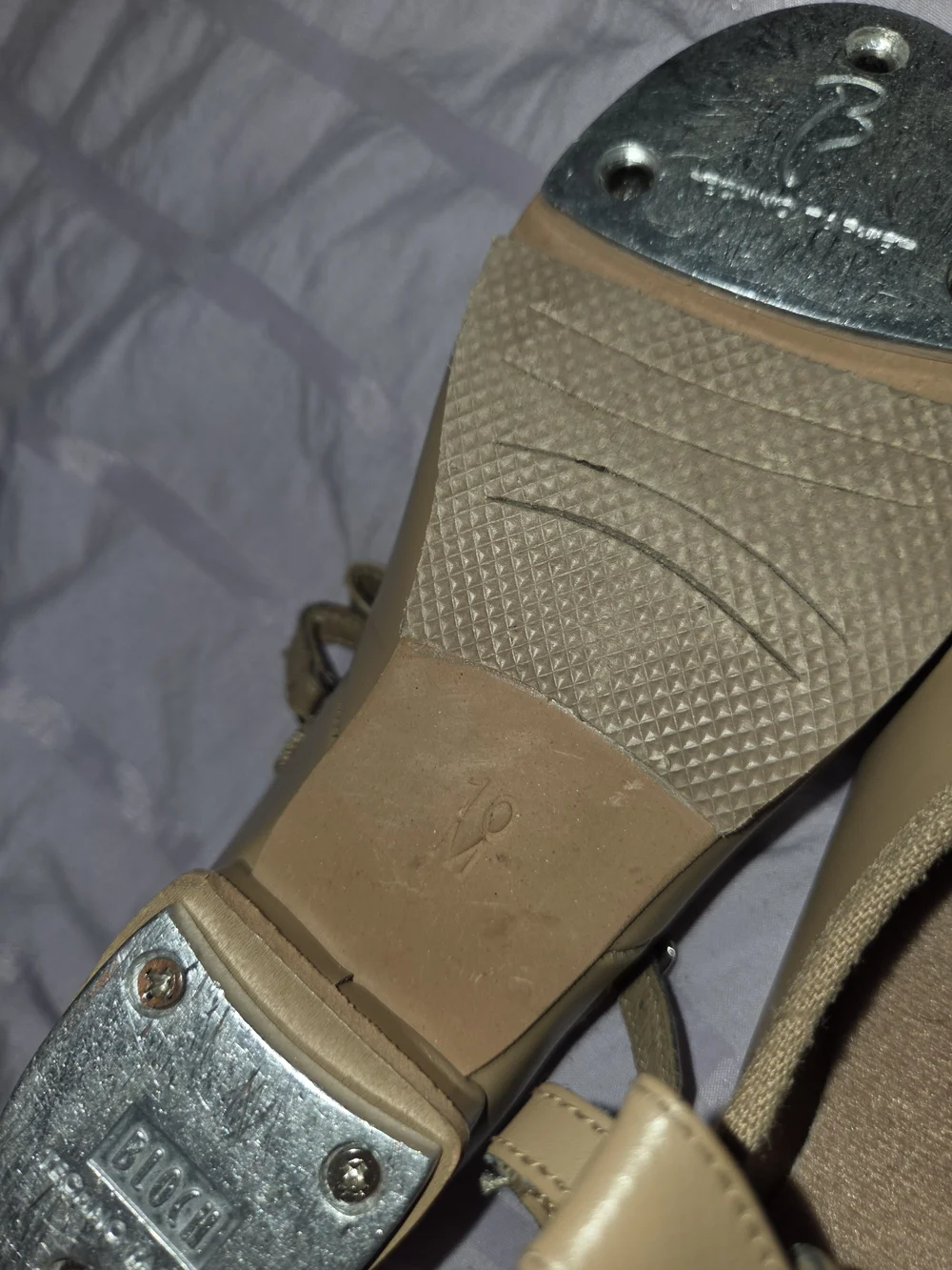 Bloch Girls Bow Strap Mary Jane Tap Shoes in Tan