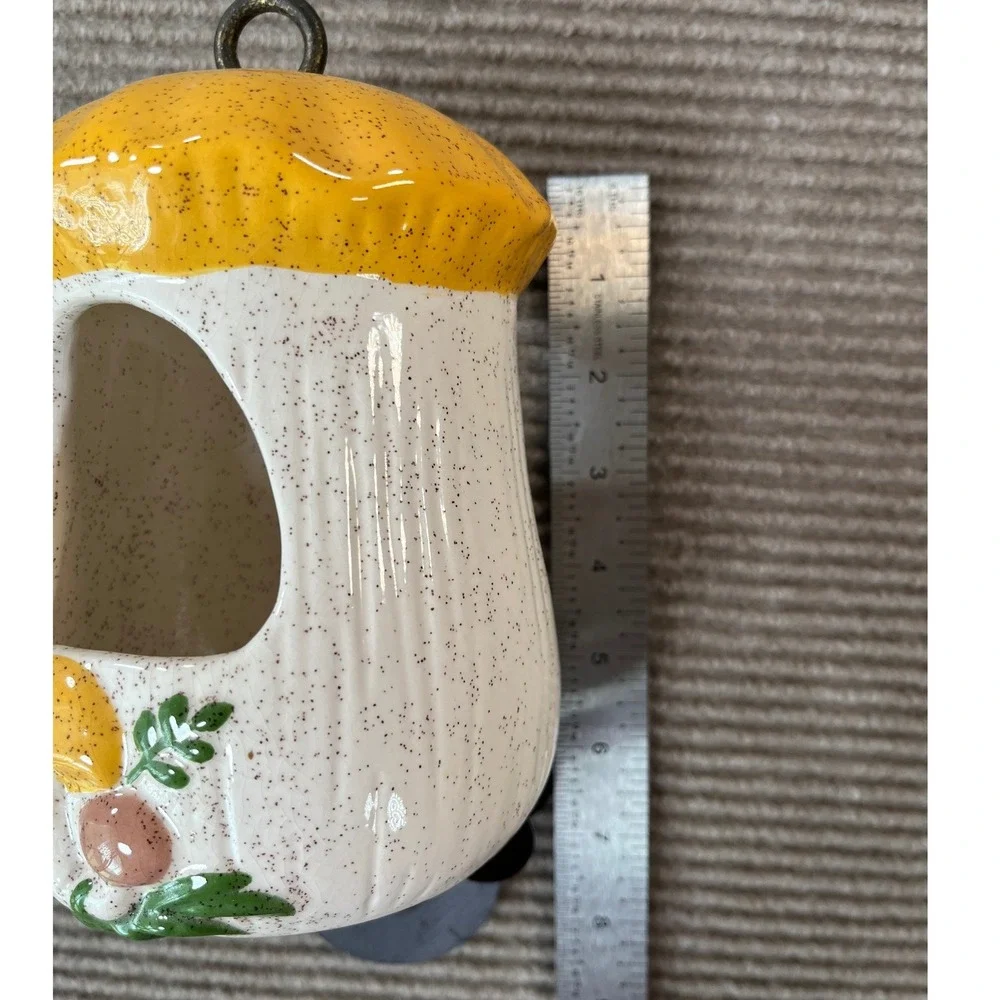 N/A vintage ceramic