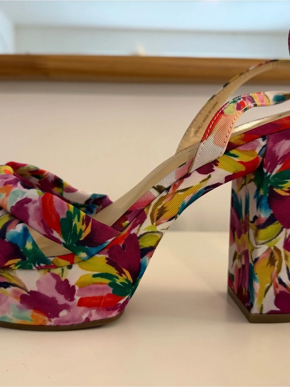 Jessica Simpson bright floral