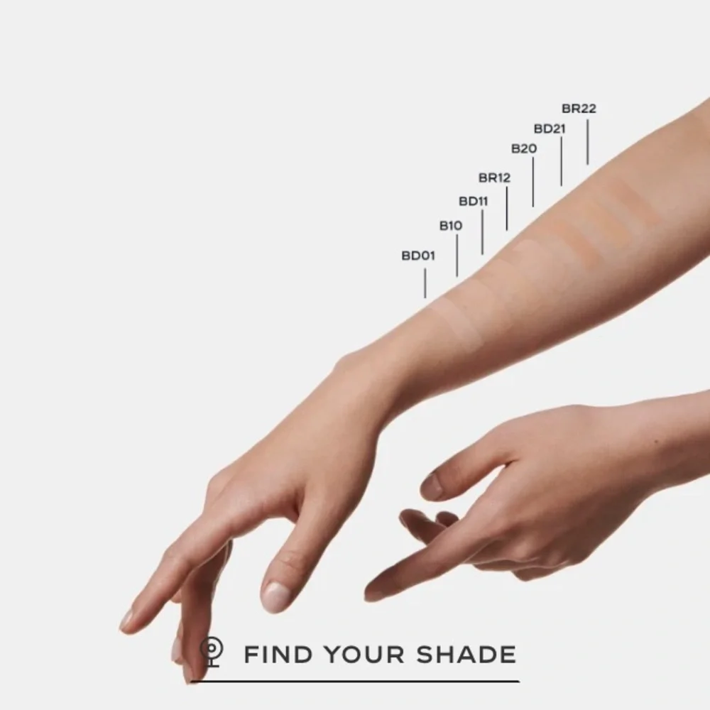 CHANEL achieve flawless