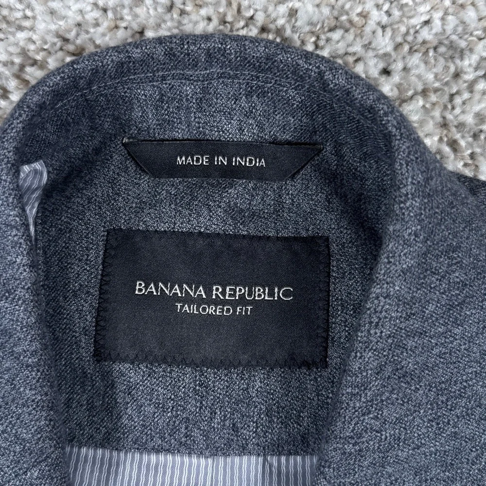 Banana Republic classic banana