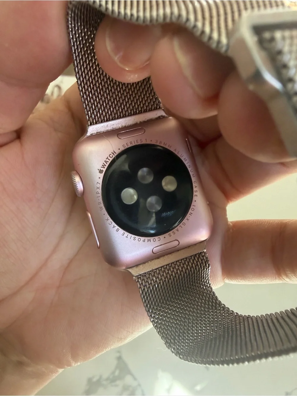 Apple Rose Gold Smartwatch with Milanese Loop