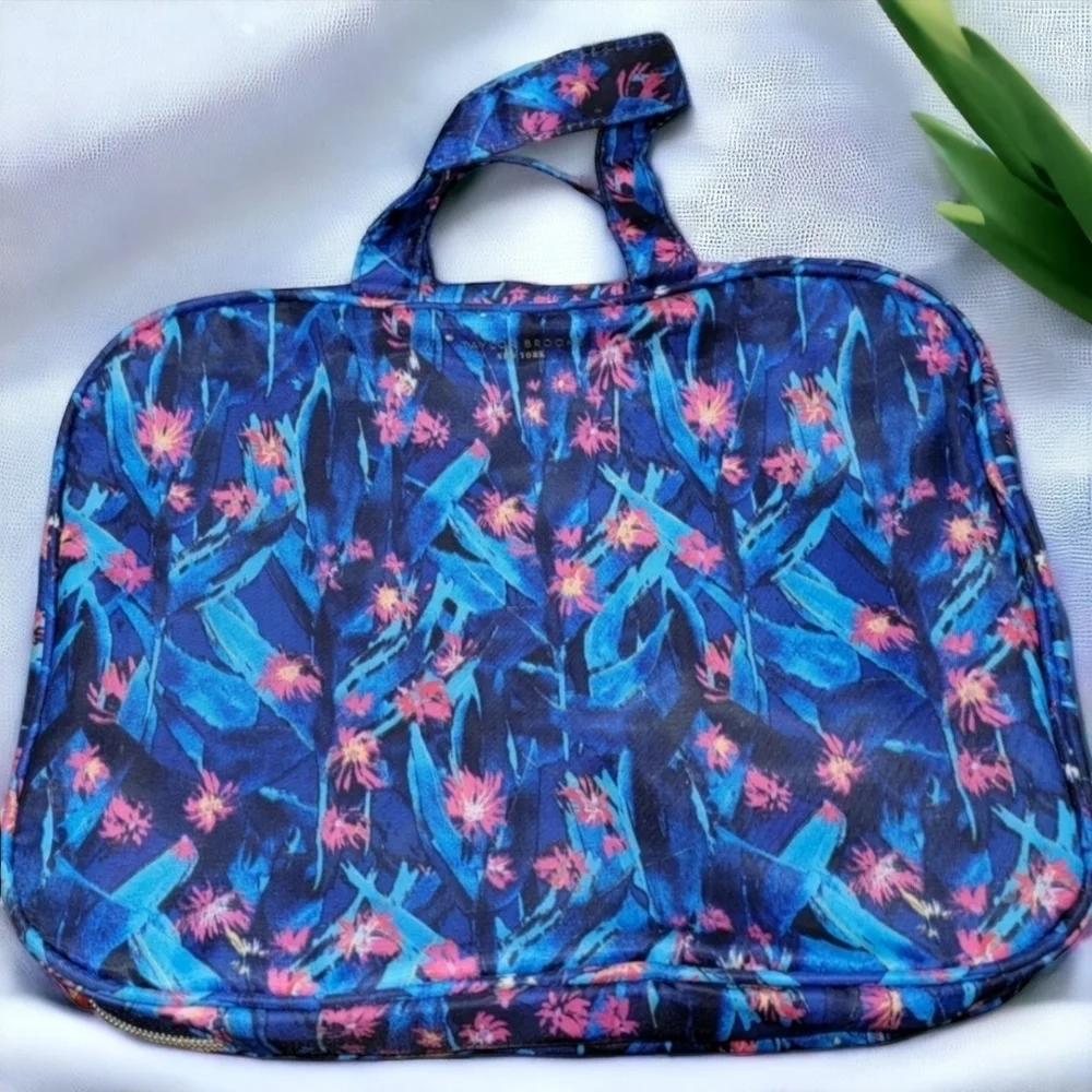 Taylor Brooke Tropical Blue Makeup Bag