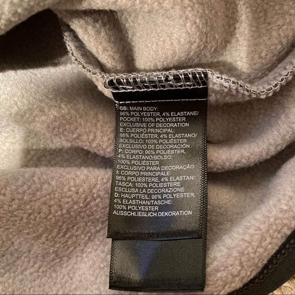 North Face 1/2 Zip Men’s Long Sleeve, Fleece Inside