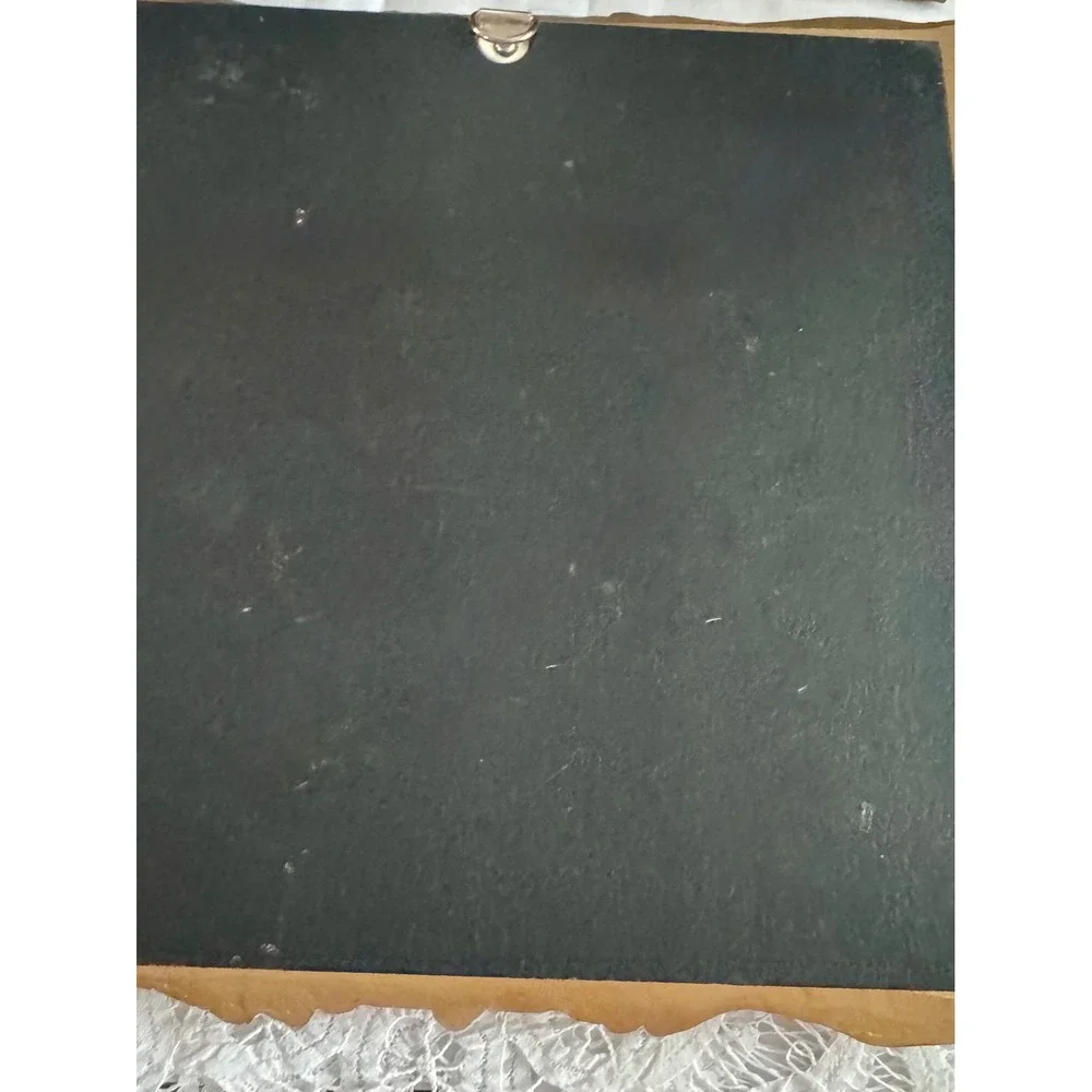 N/A dressing mantel