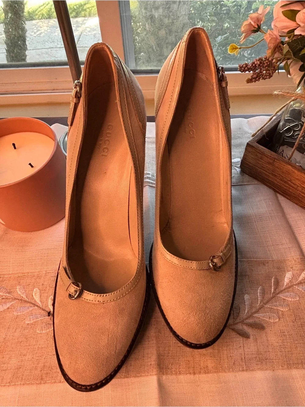Gucci platform pumps