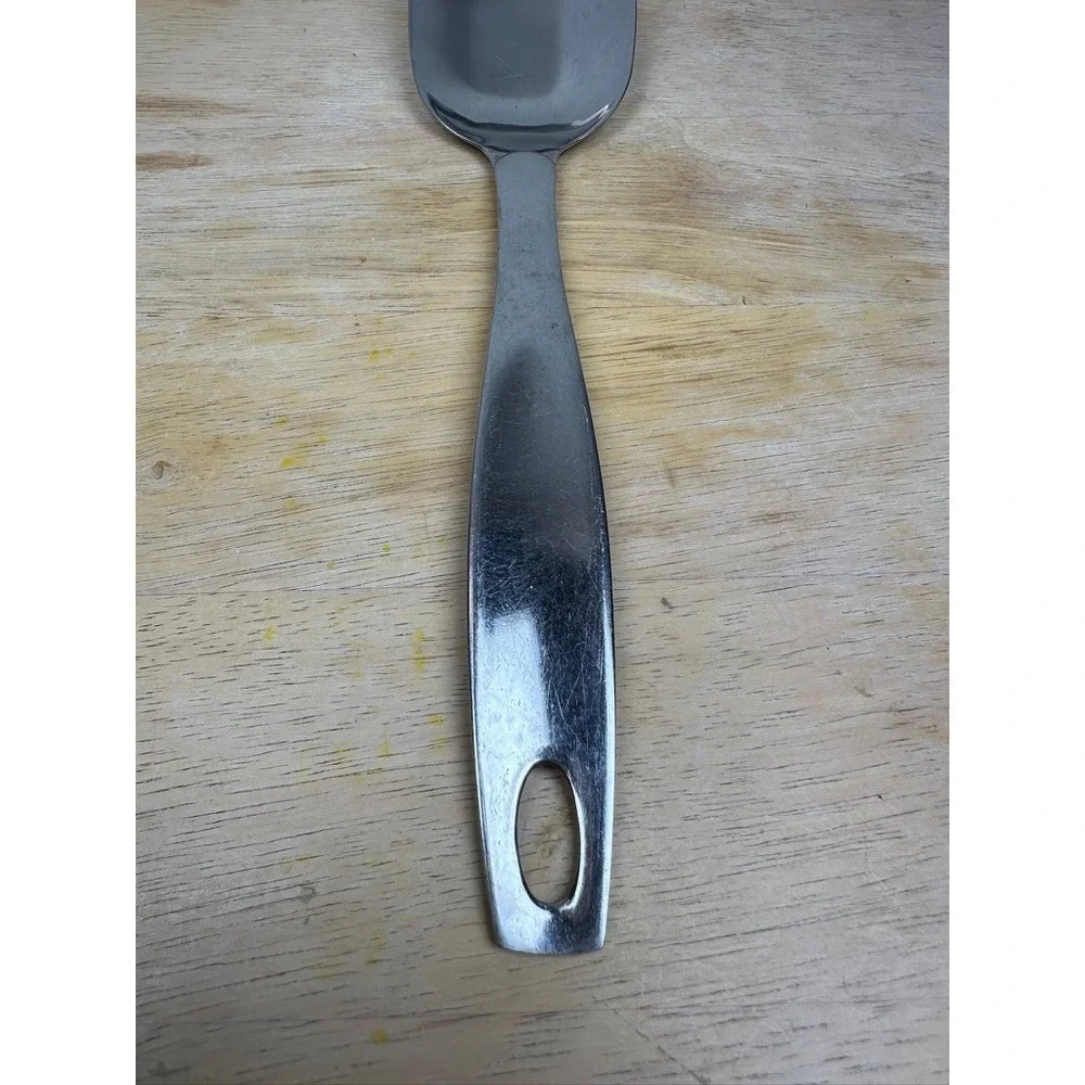 Oneida Stratford Casserole Spoon Silver Stainless Steel‎ Flatware Modern Serving