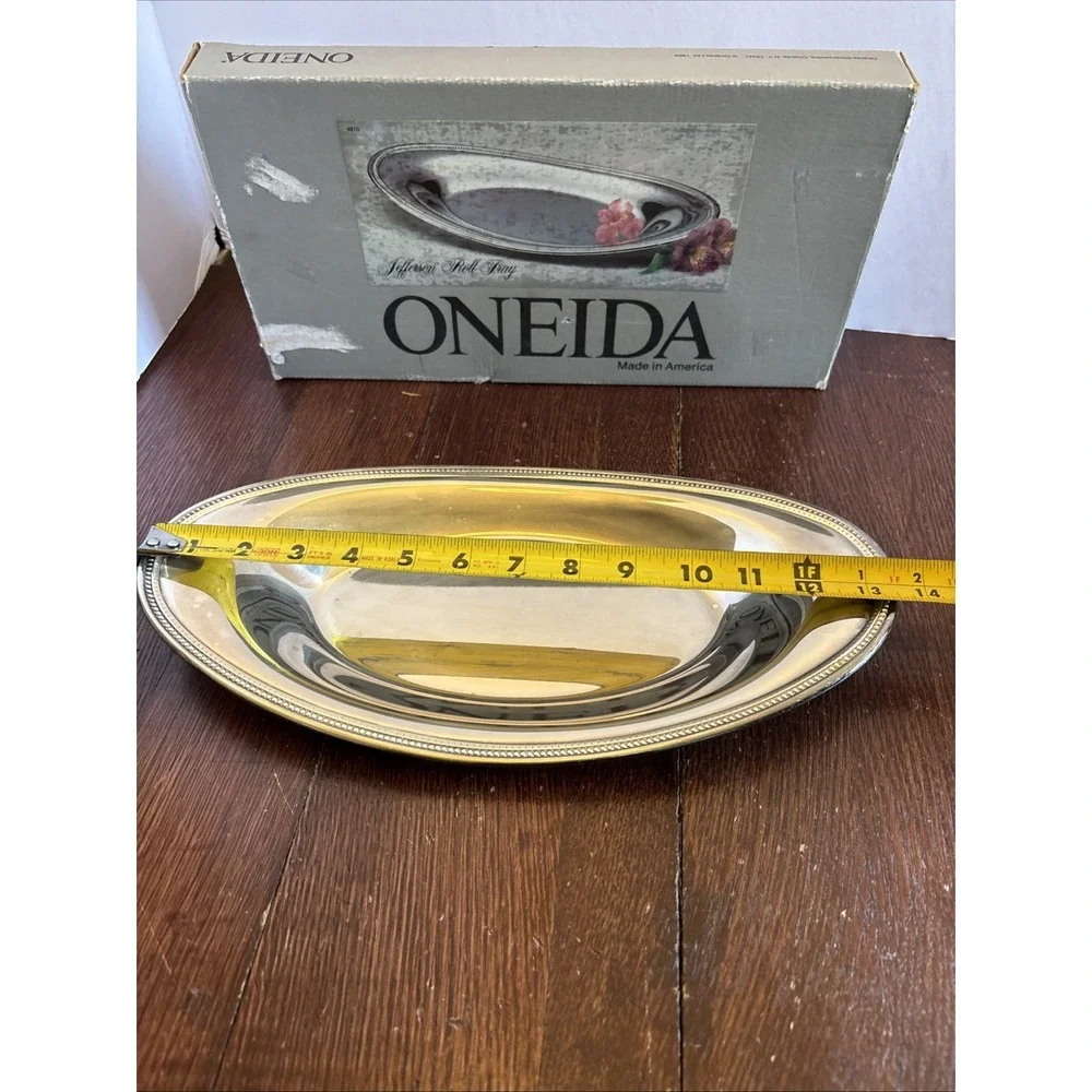 Oneida Silverplate 13 1/2