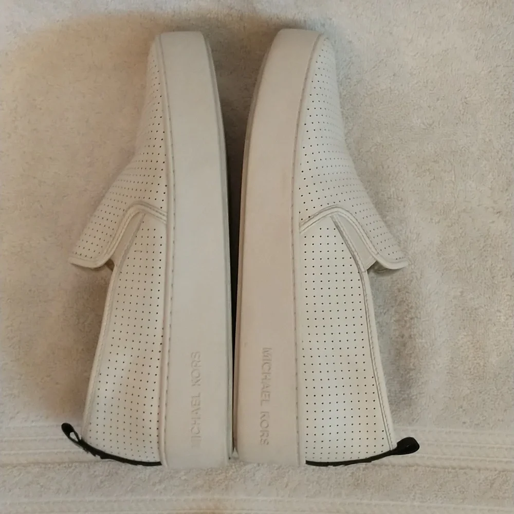 Michael Kors good preloved