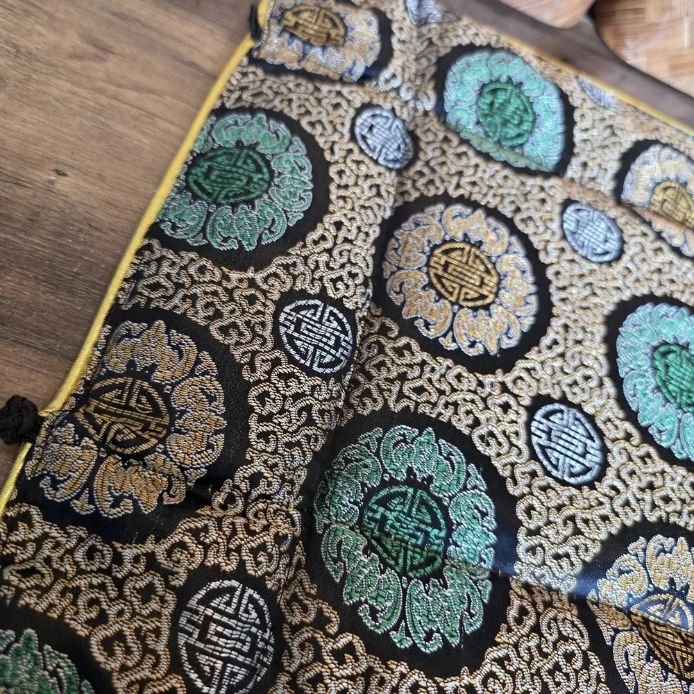 N/A fabric valet