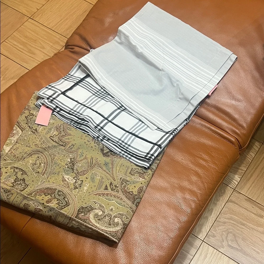 Ralph Lauren home Lot of 3 shams . Euro Size