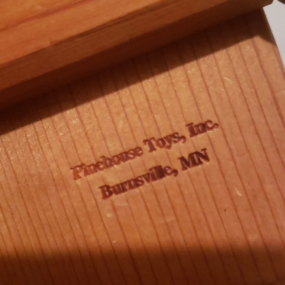 Finehouse Toys wood allied