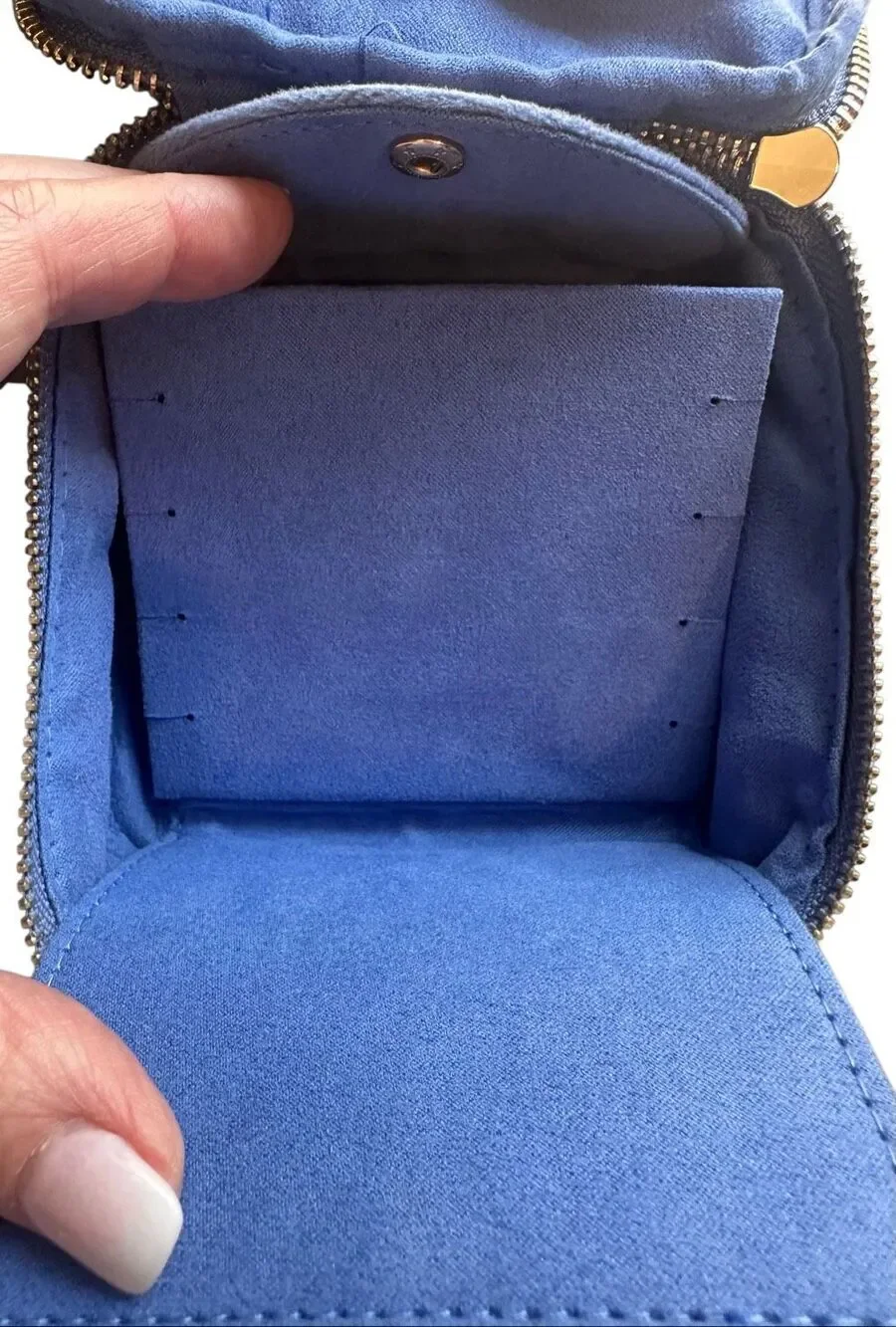 Velvet jewelry organizer