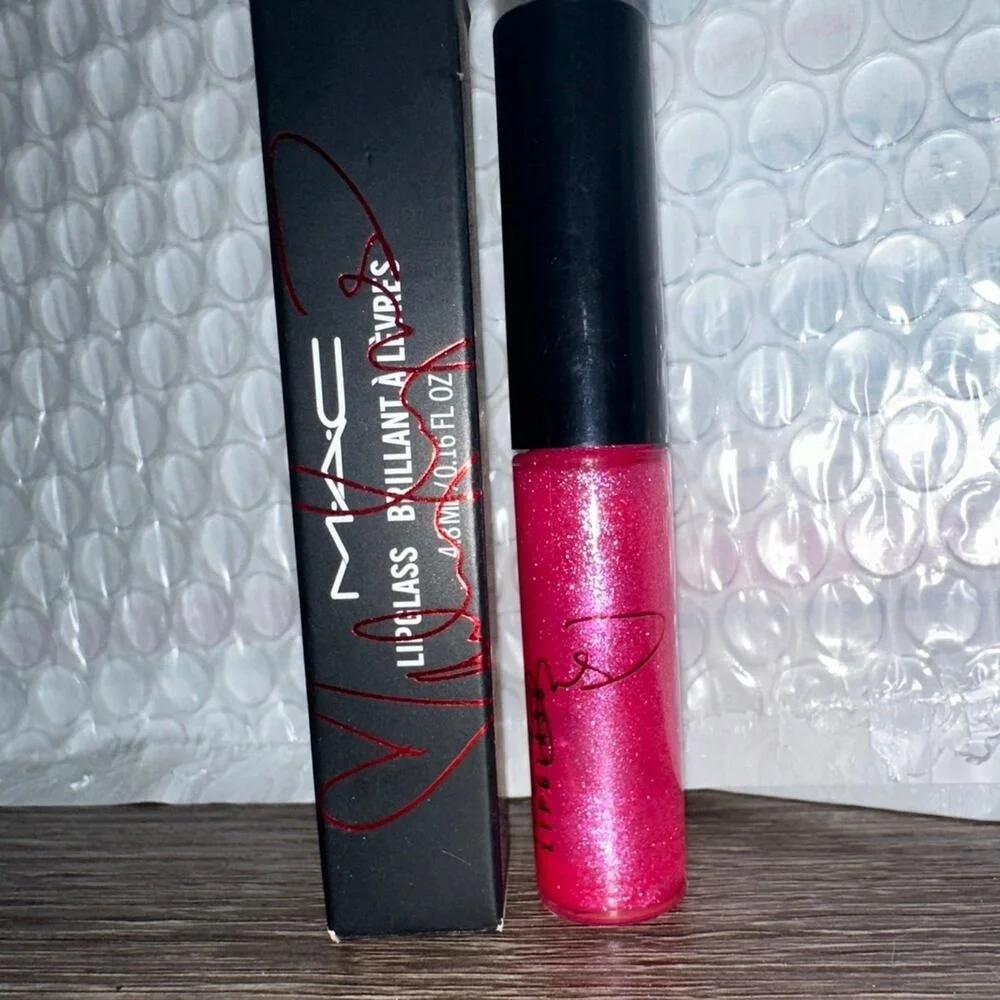 MAC Cosmetics mac cosmetics