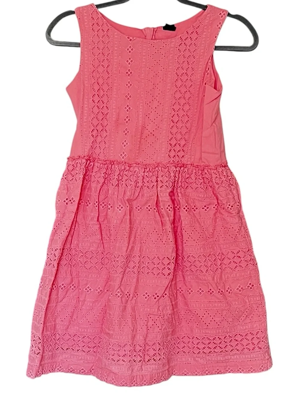 GAP charming sleeveless