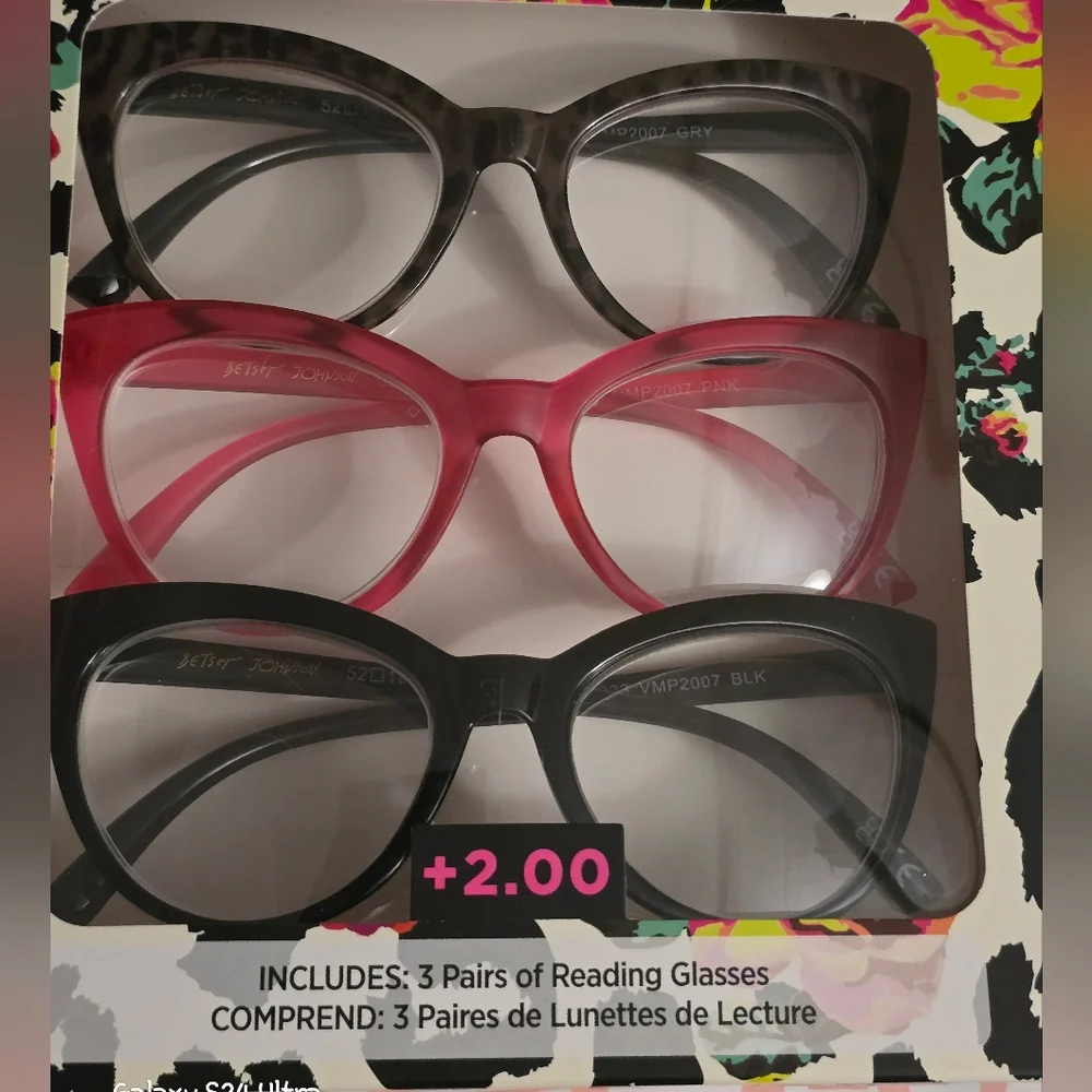 Betsey Johnson betsey johnson