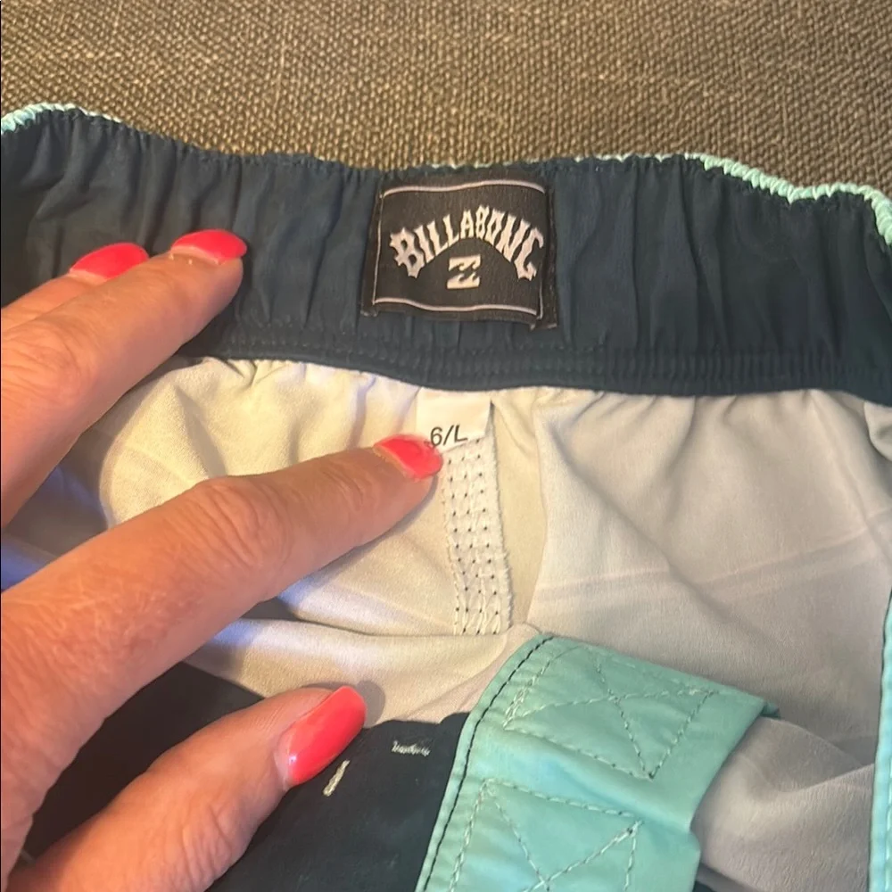 Billabong Boys 6 long Blue Striped  board shorts swimsuit