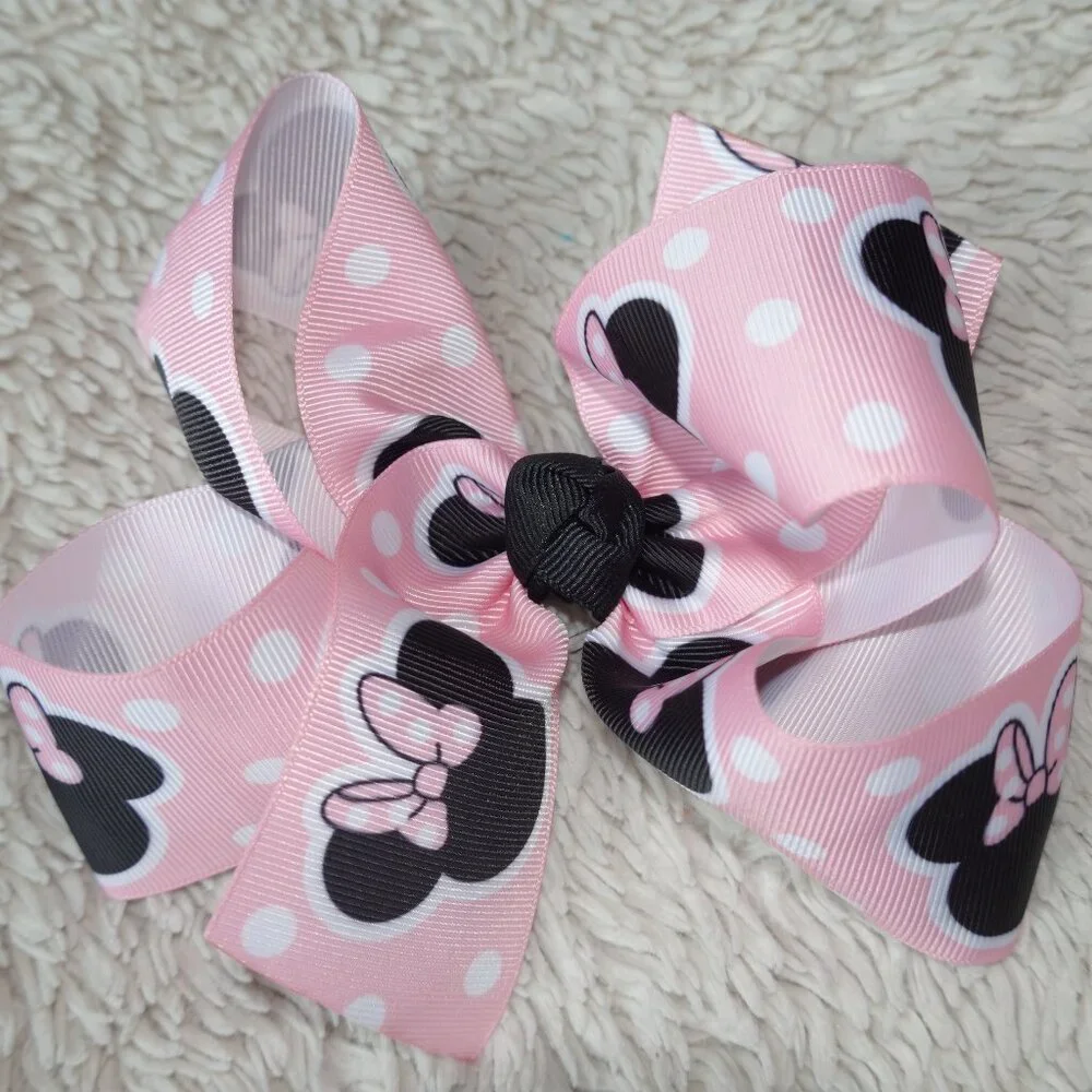 Disney pink polka