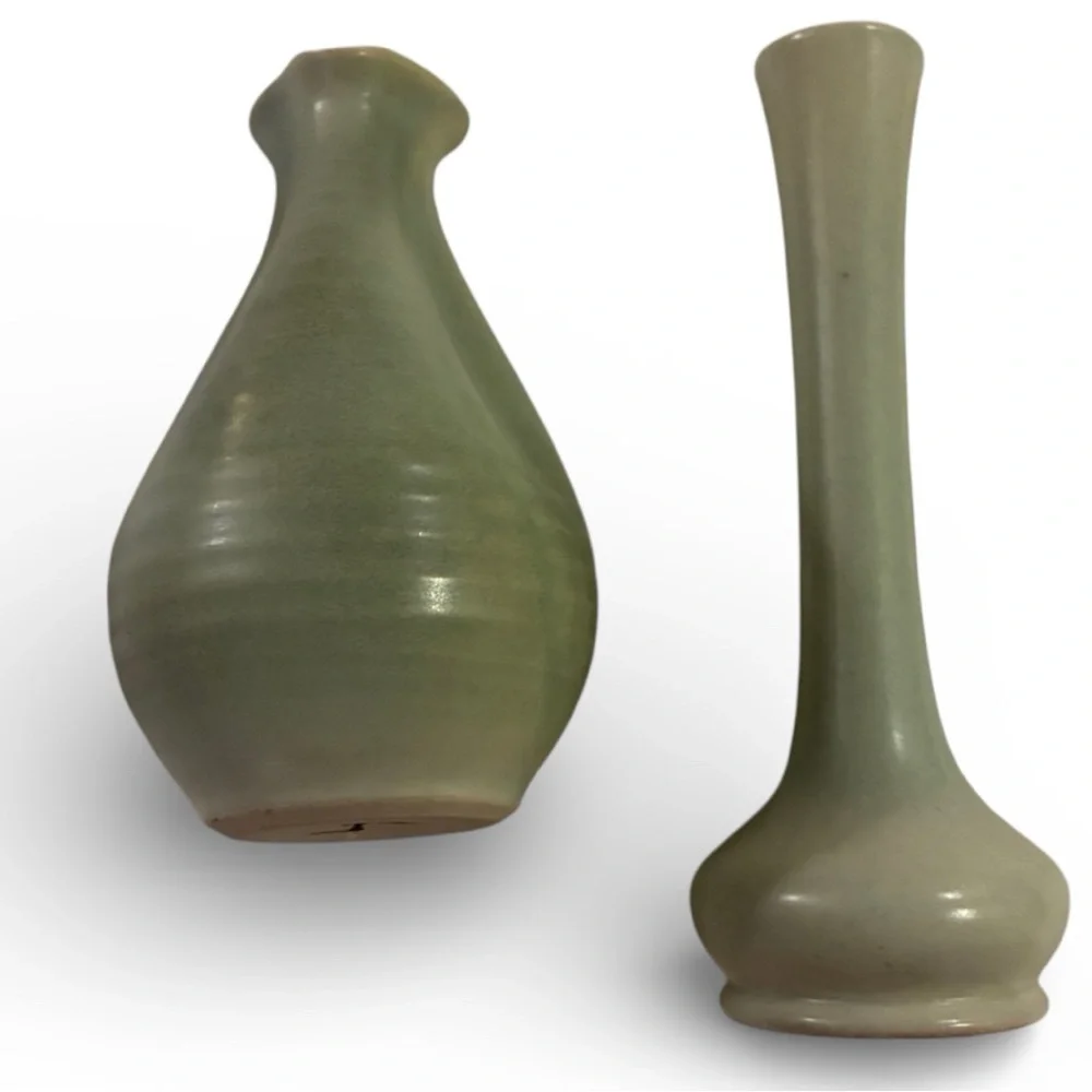 Red-Wing USA Easter Green Ceramic Vases Set/2 Redwing VTG Lithe RS Lang Indented