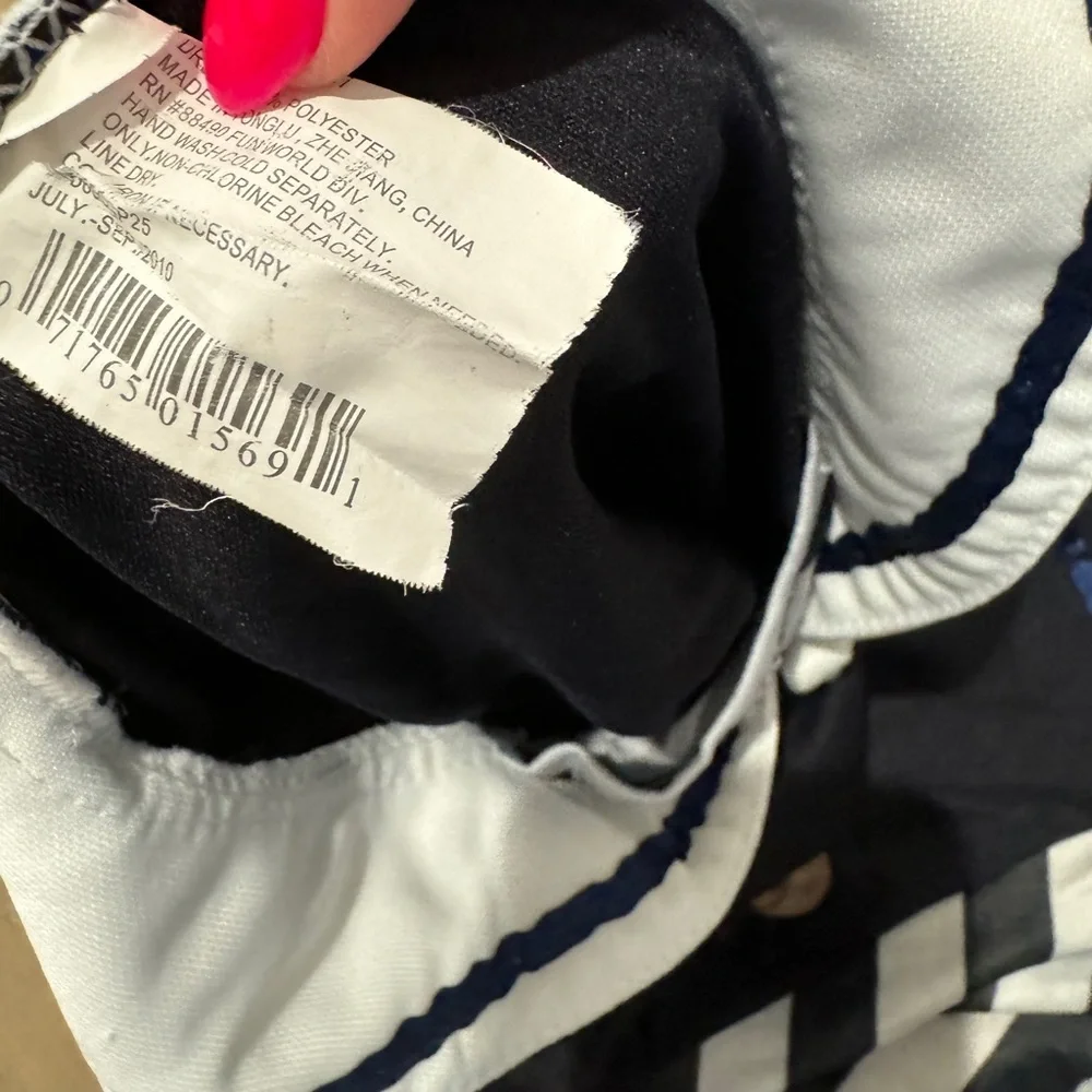 N/A dark navy