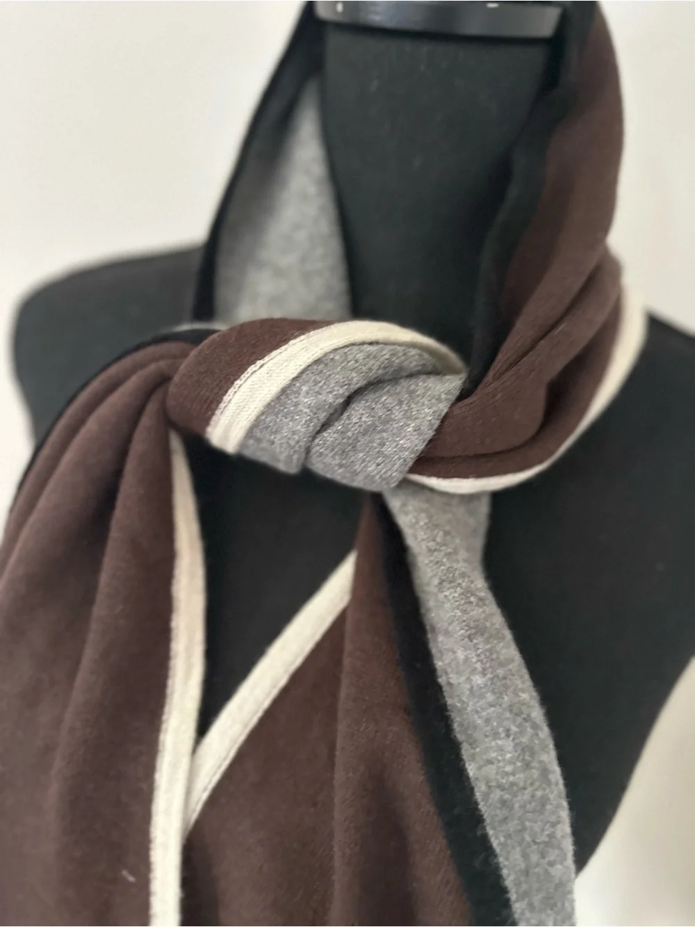 Echo Design Wool/ Cashmere Blend Gray/ Brown Double Sided Mens Winter scarf.