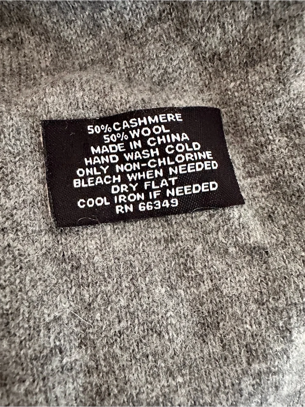 Echo Design Wool/ Cashmere Blend Gray/ Brown Double Sided Mens Winter scarf.