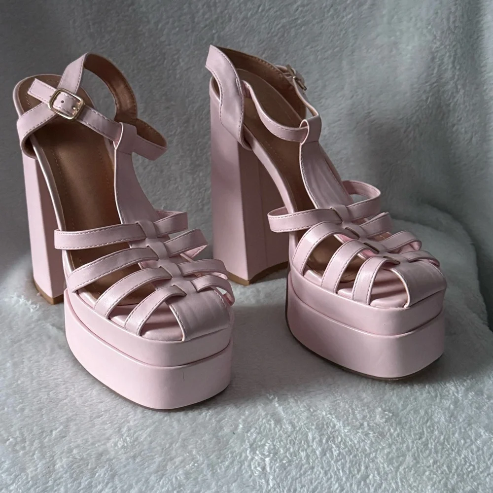 Lady Godiva step up