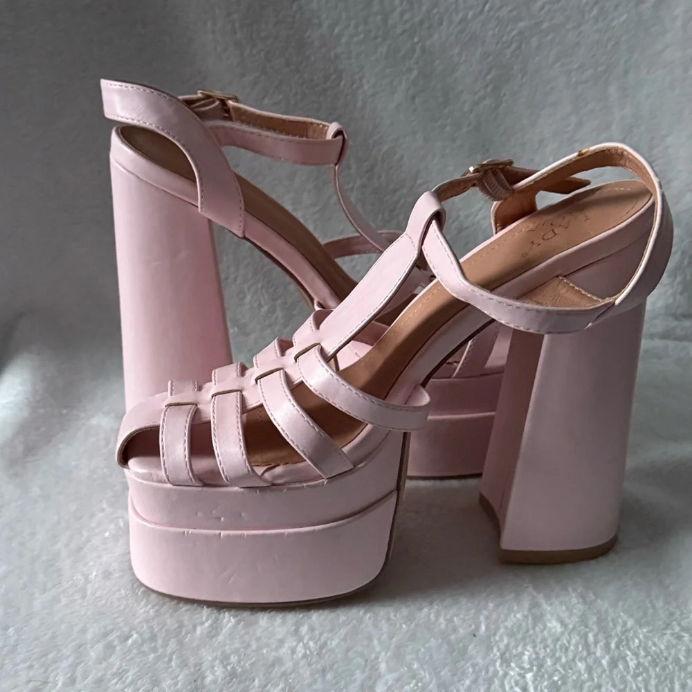 Lady Godiva step up