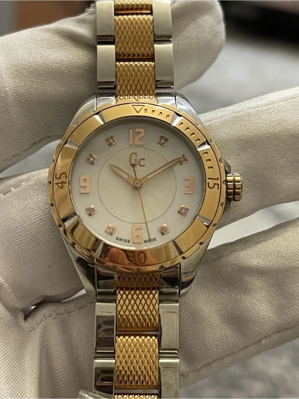 Guess Collection new without
