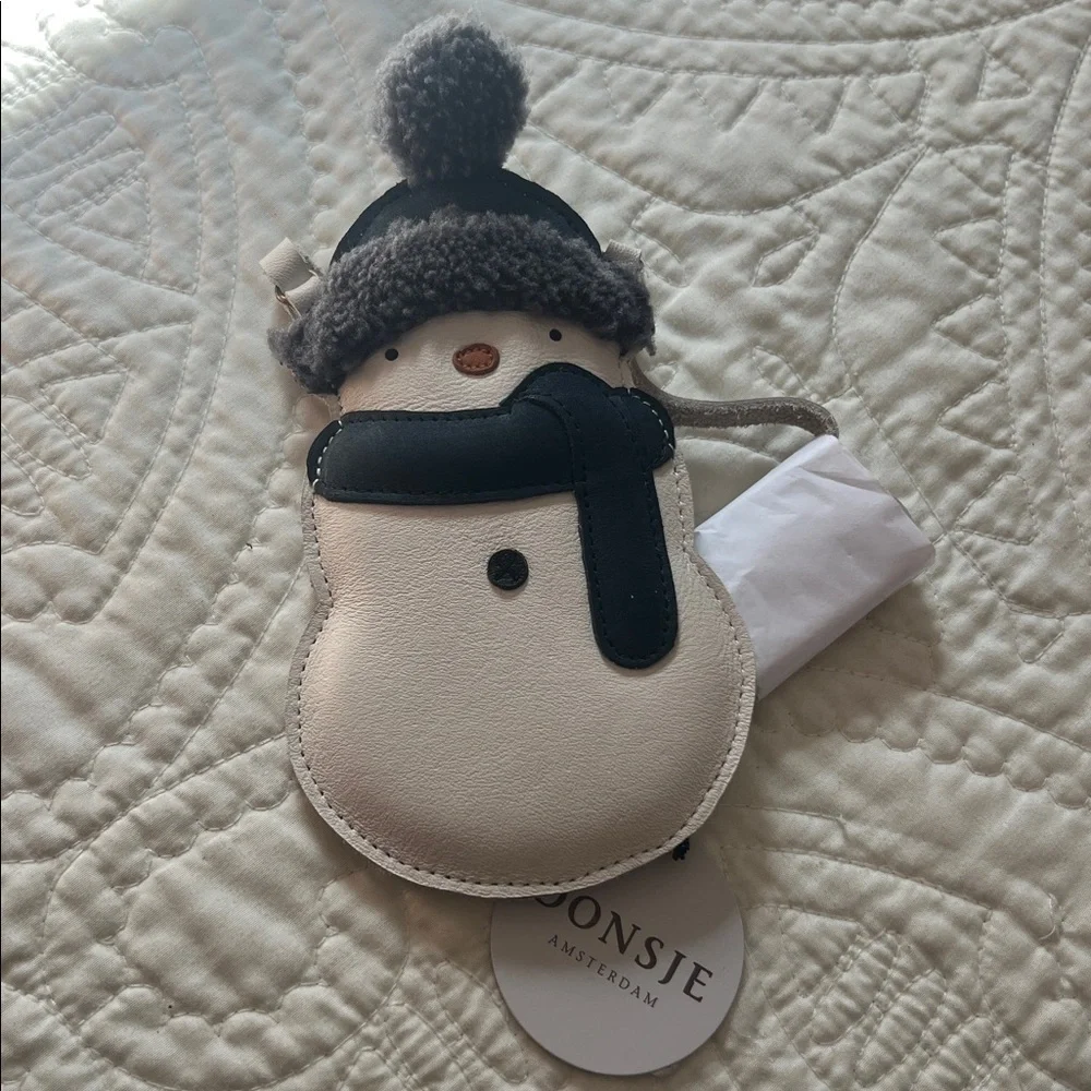 DONJSE AMSTERDAM adorable snowman