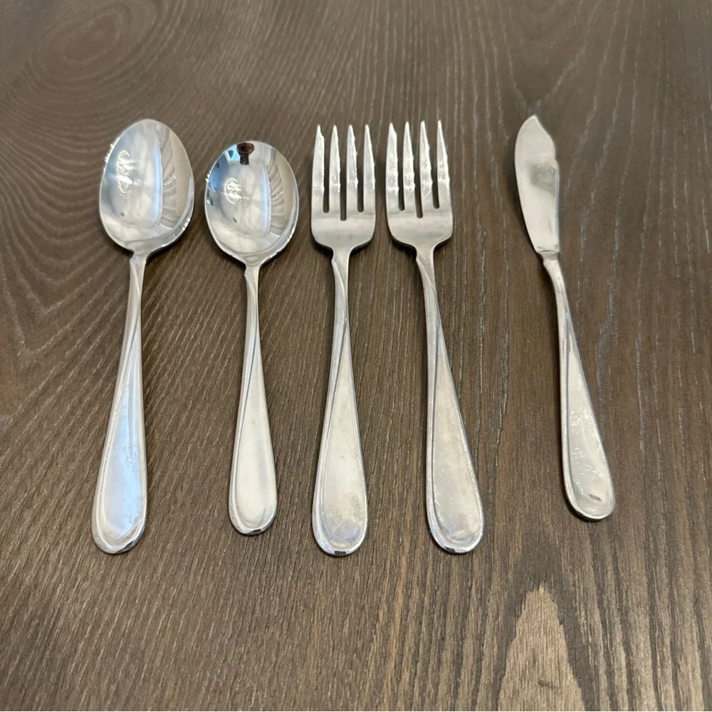 Oneida FLIGHT RELIANCE Stainless Lot Of 5 Flatware‎ Forks Spoons Spreader