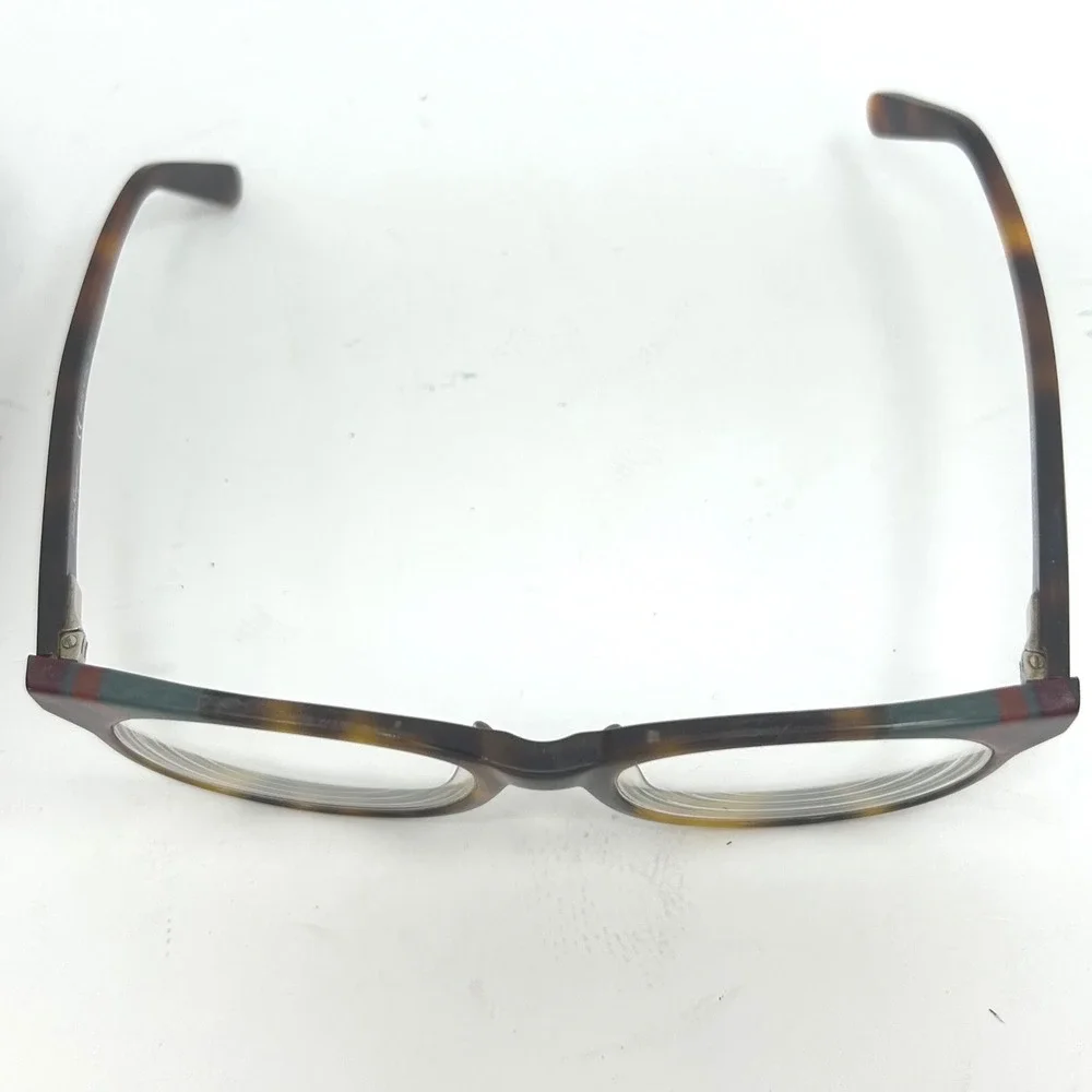 Salvatore Ferragamo key specs
